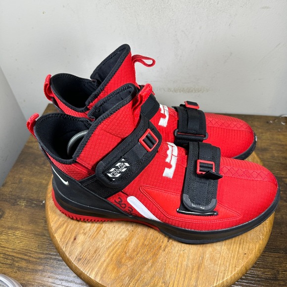 Nike LeBron Soldier XIV 14 Red Black Basketball Shoes Mens Size 13 AR4225-600 - Picture 1 of 10